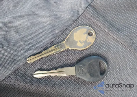 2001 Nissan Frontier Desert Runner Xe-V6 из США, поврежденный, VIN 1N6ED26T41C311399